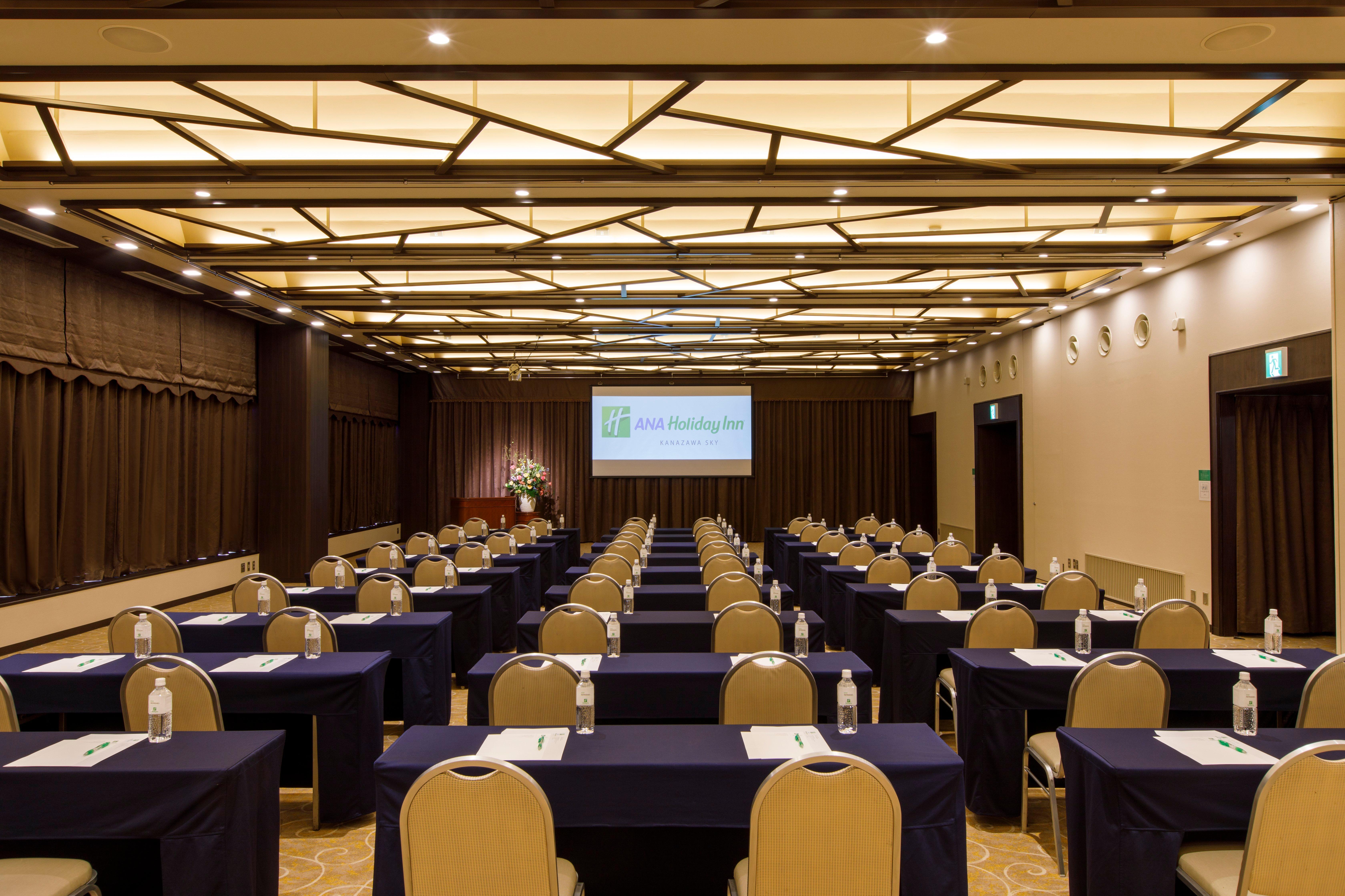 Ana Holiday Inn Kanazawa Sky By Ihg Exterior photo