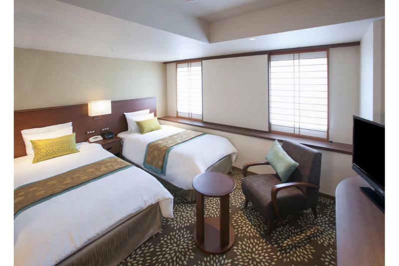 Ana Holiday Inn Kanazawa Sky By Ihg Exterior photo
